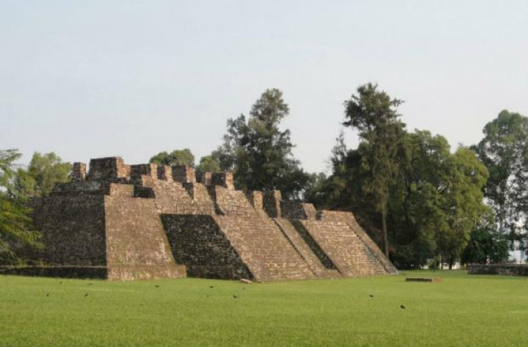 În Mexic, un cutremur a permis descoperirea unui templu în interiorul unei piramide