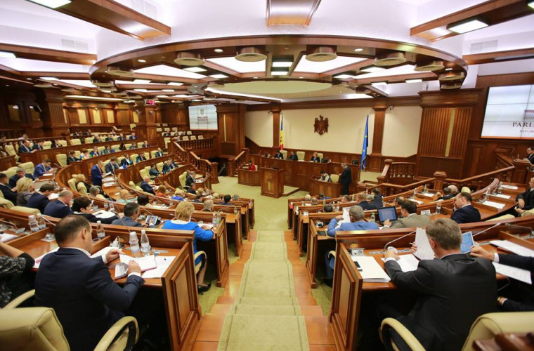 Parlamentul a aprobat în mod repetat un proiect de lege respins de președinte