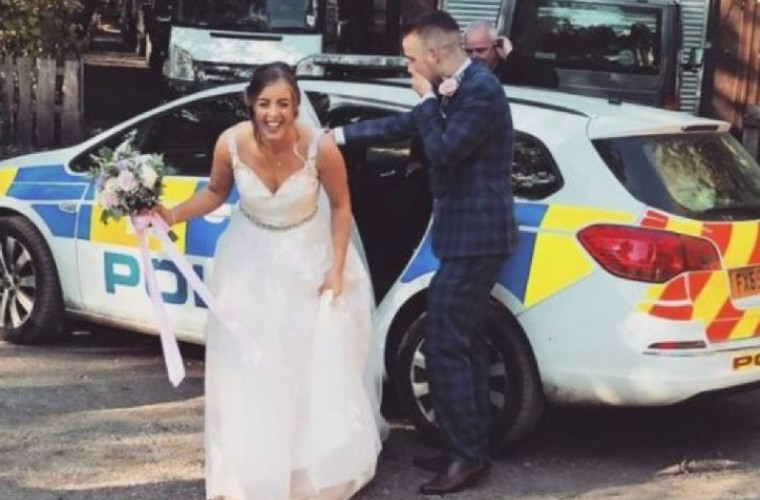 Un cuplu din Anglia, "escortat" de poliţie chiar în ziua nunţii