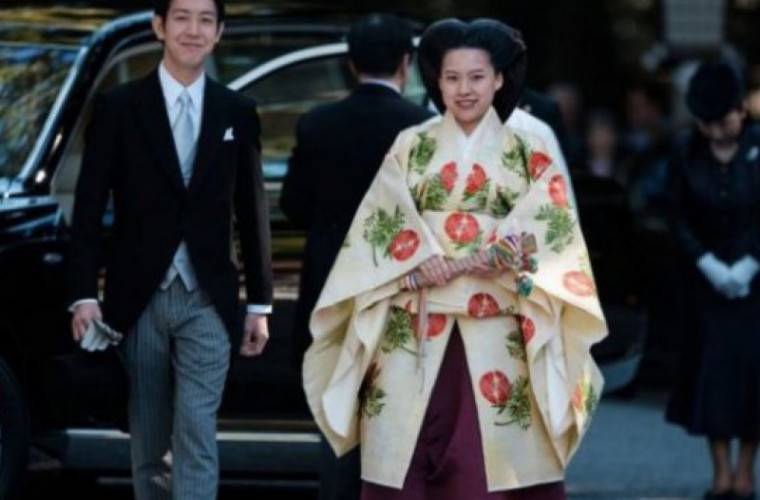 Cîţi bani trebuie să primească pentru renunţarea la titlu prințesa Japoniei