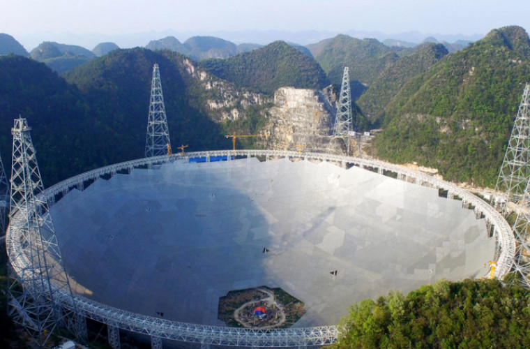 Cel mai mare radiotelescop din lume are o problemă neșteptată
