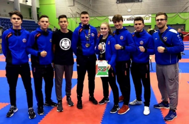 Молдавские спортсмены завоевали пять медалей на турнире по каратэ