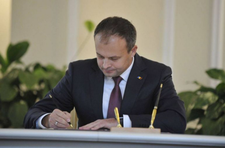 Spicherul Candu a promulgat cinci legi în calitate de președinte interimar al Moldovei