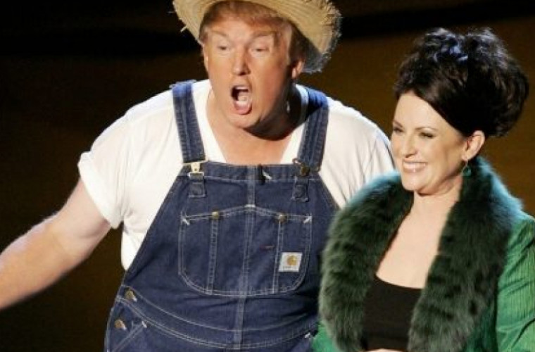 Trump s-a mascat în fermier pentru a anunța o lege agricolă