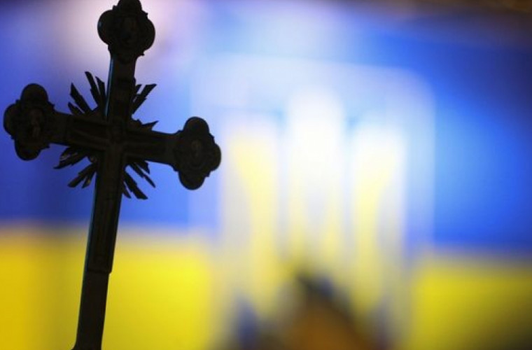 Десятки приходов на Украине сменили русский Патриархат на украинский