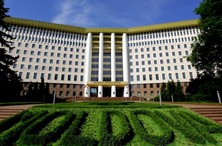 Parlamentul de legislatura a XX-a a adoptat 1 227 de acte legislative