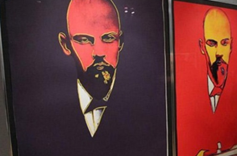 Portretele lui Lenin vîndute la licitație cu 147 mii de dolari