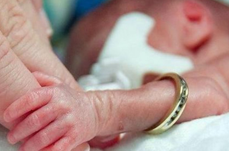 11 mii de bebeluşi născuţi prematur, salvaţi la Spitalul Municipal numărul 1