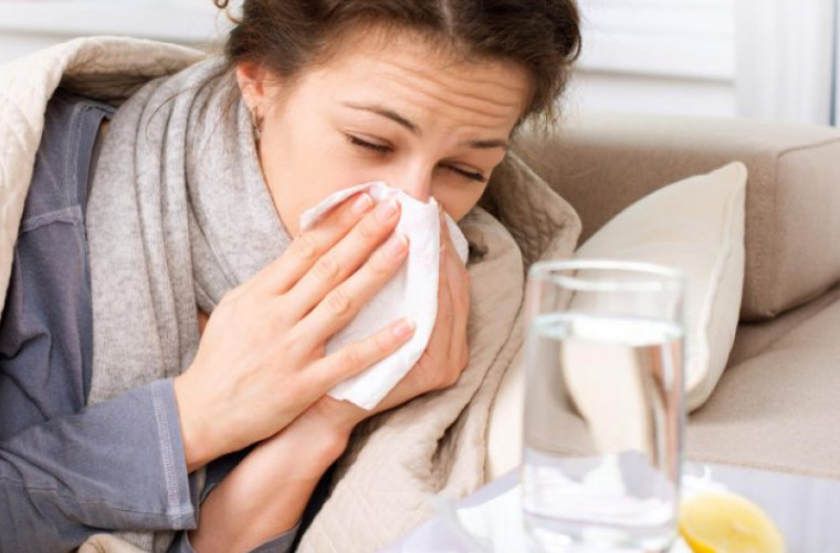 Scade numărul cazurilor de gripă şi răceală 