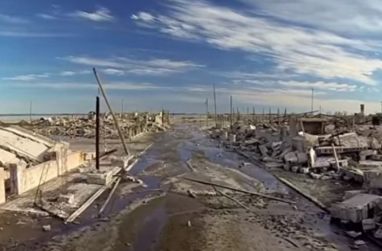 Un oraş scufundat a ieşit la lumină după 30 de ani (VIDEO)