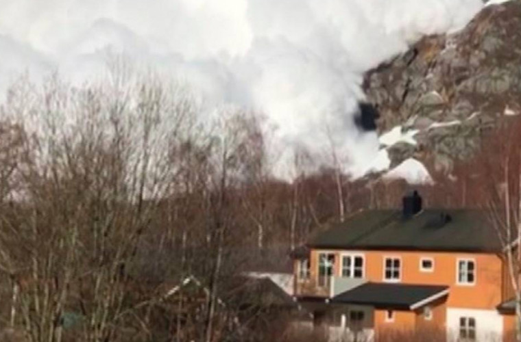 Un sat din Norvegia, lovit de avalanșă (VIDEO)