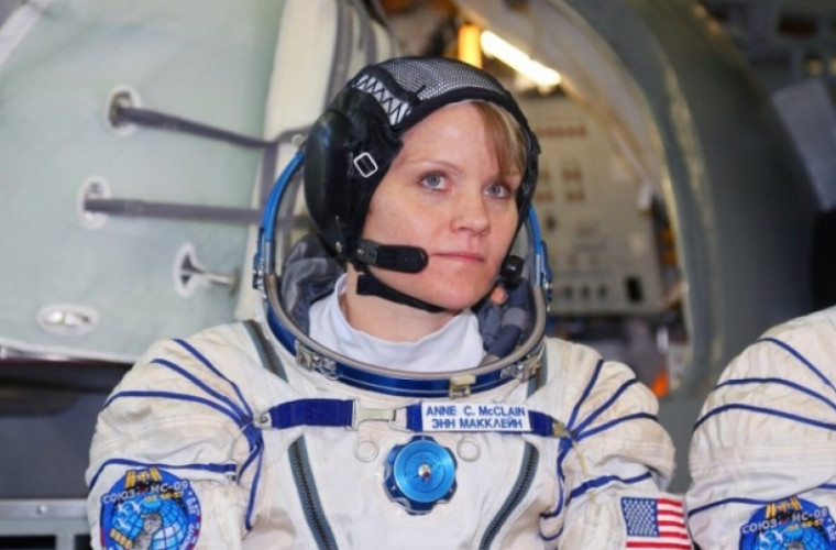 NASA anulează prima ieşire în spaţiu exclusiv feminină