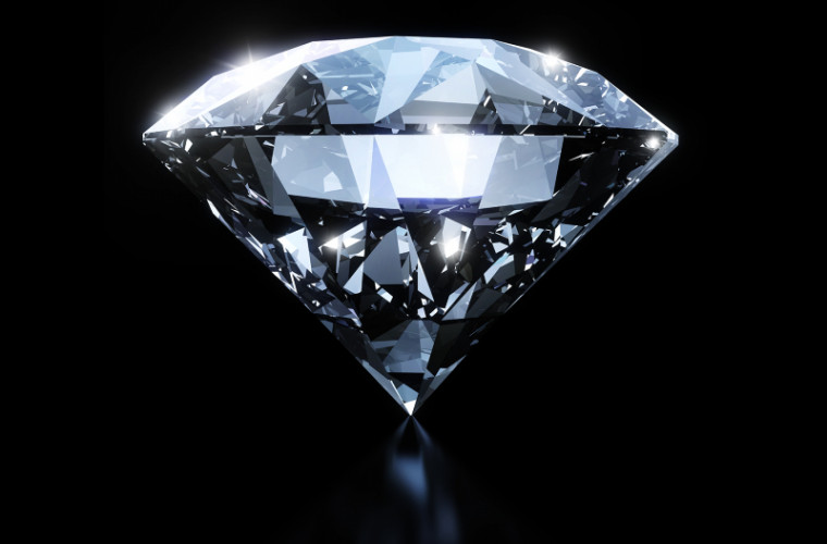 Un diamant a fost vîndut cu aproape 14 milioane de dolari