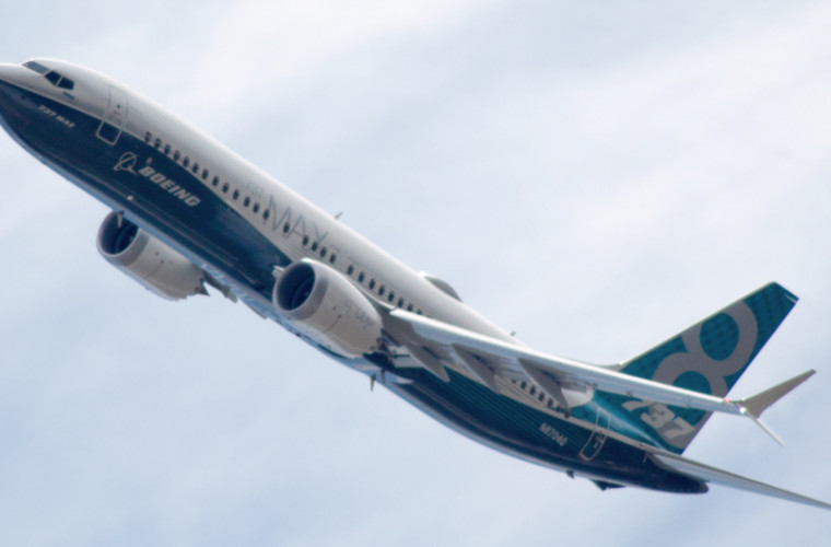 CEO-ul Boeing: piloții nu au respectat în totalitate procedurile pentru a preveni avaria