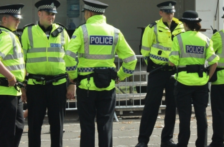 Poliţia britanică a prevenit 19 atentate teroriste mari