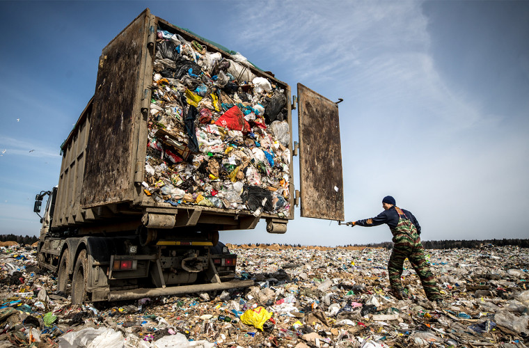 Nici ars, nici reciclat: de ce reforma gunoiului nu va salva Rusia de gunoişti și va dăuna mediului