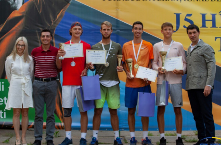 O nouă victorie pentru tenismenul Ilie Snițari