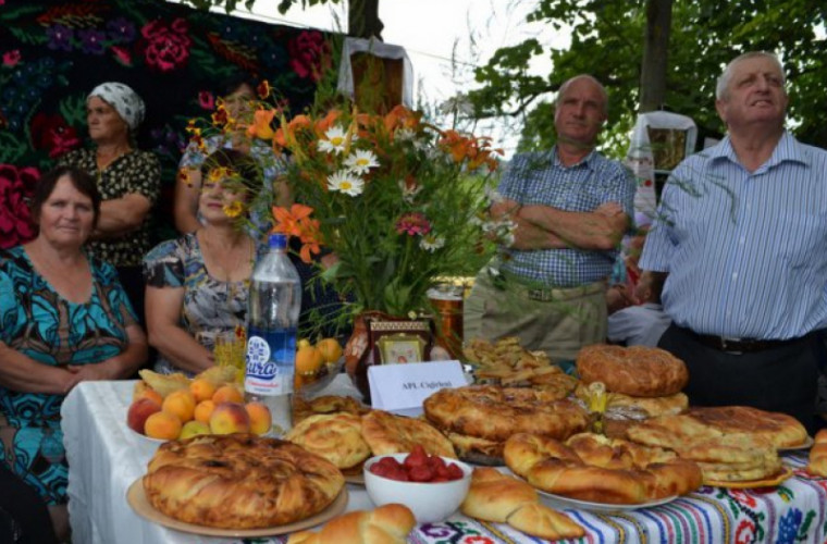 Festivalul „La vatra plăcintelor” la Ialoveni