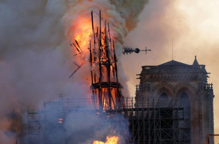 Lucrările de reconstrucție a Catedralei Notre Dame, amînate. Motivul