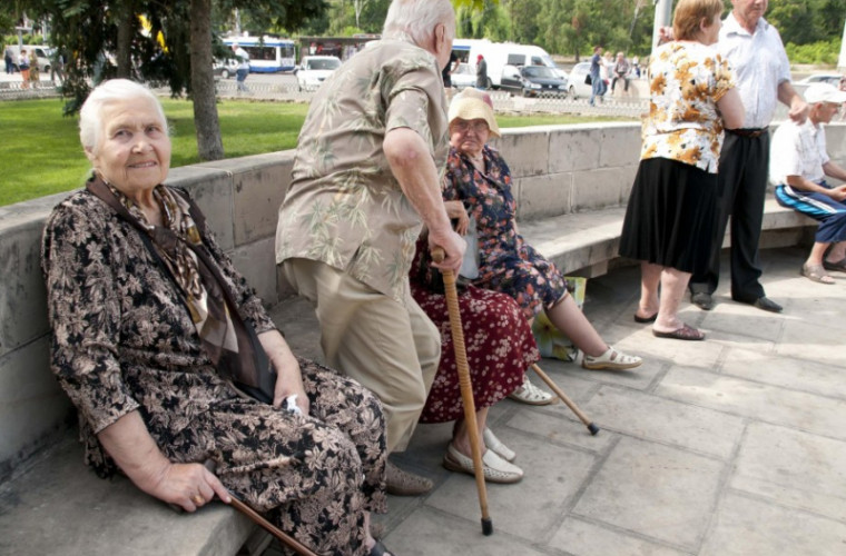 În Moldova, în cazul decesului soțului pensionar, soția ar putea primi pensia acestuia
