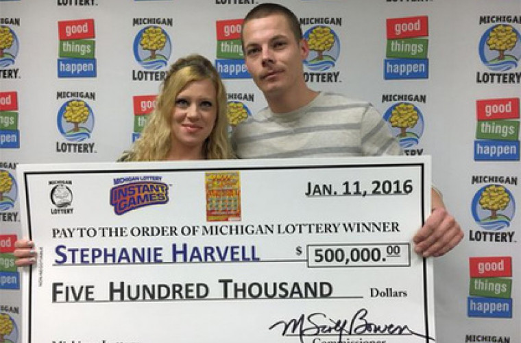 O americană a început să jefuiască case după ce a cîștigat la loterie