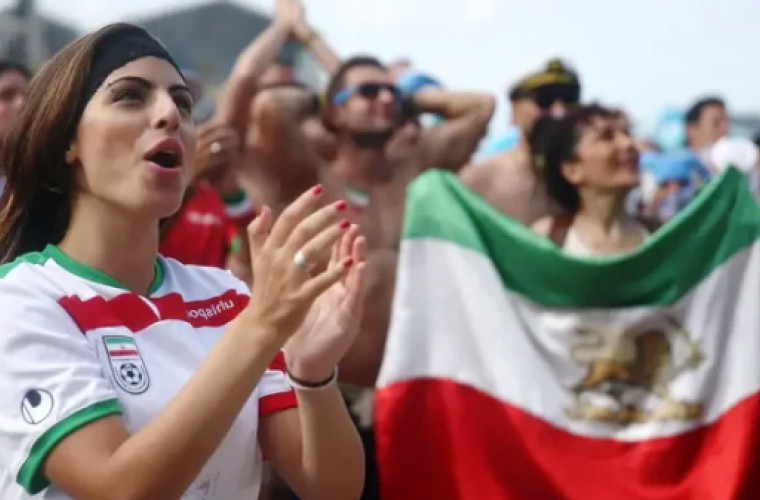 Femeile din Iran vor avea voie pe stadioane