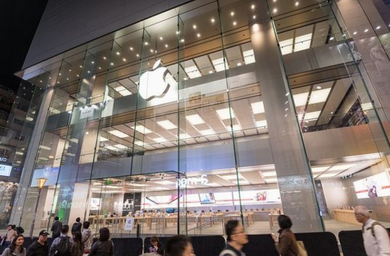 Apple a șters programul care permitea urmărirea polițiștilor în Hong Kong