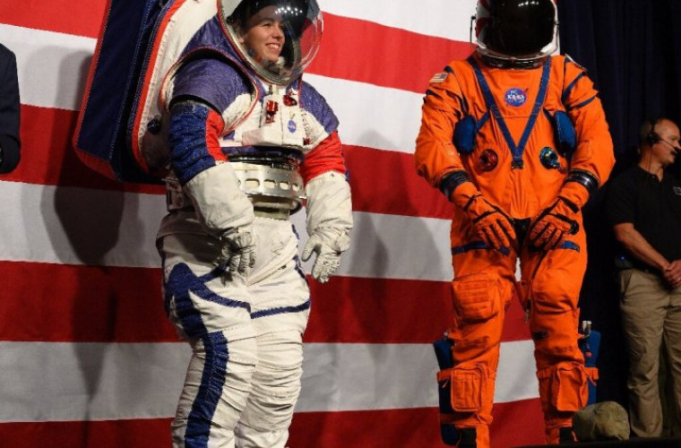 Noul costum spaţial marca NASA (VIDEO)