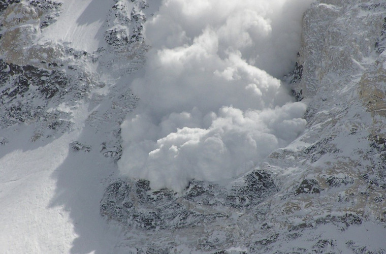 În Austria și Elveția s-au produs mai multe avalanșe (VIDEO)