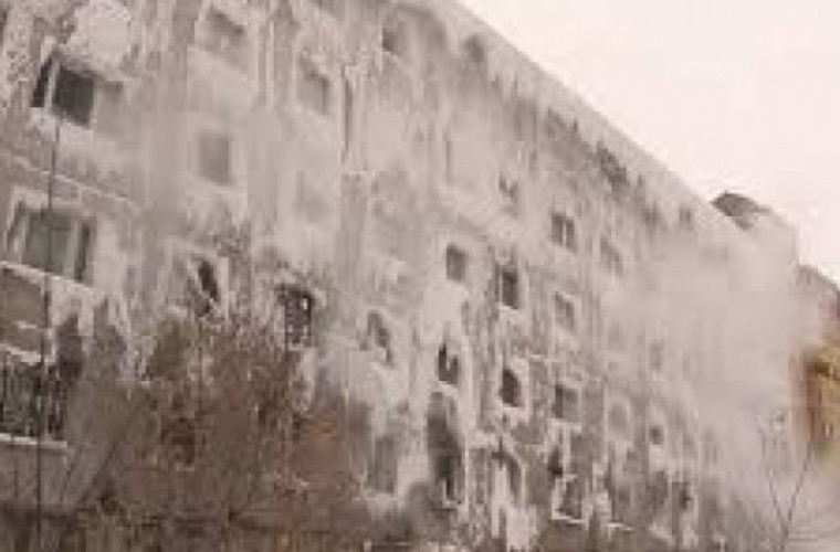 Un bloc din Rusia a îngheţat după ce încălzirea a cedat