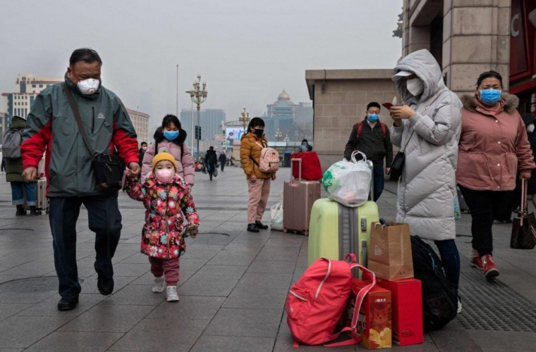 O farmacie din China, amendată după ce a scumpit măștile de protecție