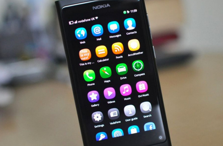 Nokia va pune din nou în vînzare smartphone-ul emblematic