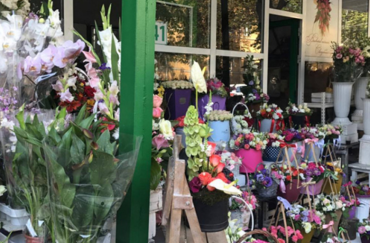 Comercianții de flori vor fi "vizitați" de reprezentanții Serviciul Fiscal de Stat