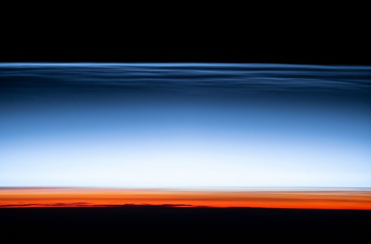 NASA a publicat o „vedere de la marginea spațiului”
