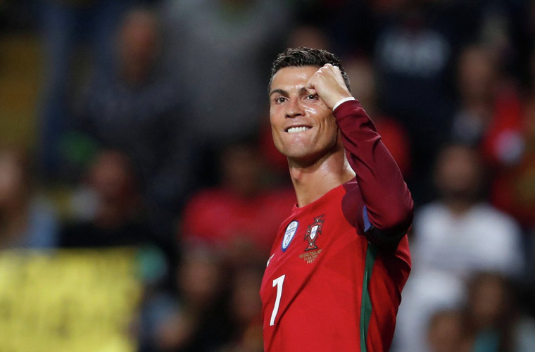 Cristiano Ronaldo şi impresarul său au donat trei unităţi de terapie intensivă