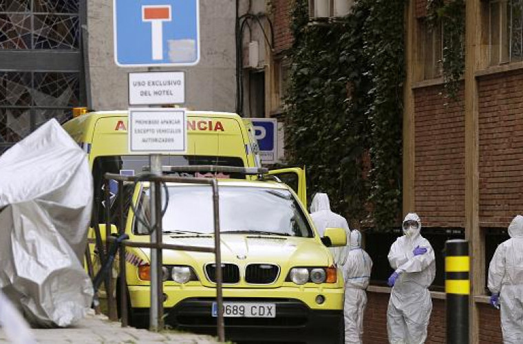 Medicii din Catalonia, sfătuiți să nu interneze la UPU pacienţi cu coronavirus trecuți de 80 de ani