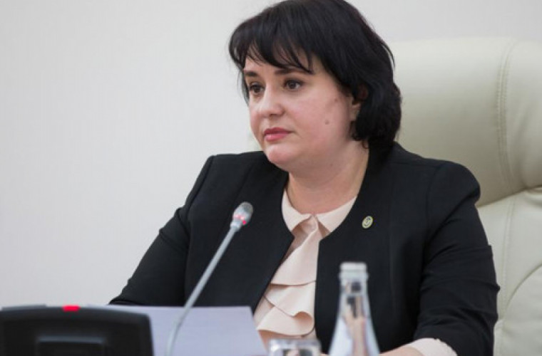 Dodon este mulțumit de activitatea ministrului Dumbrăveanu