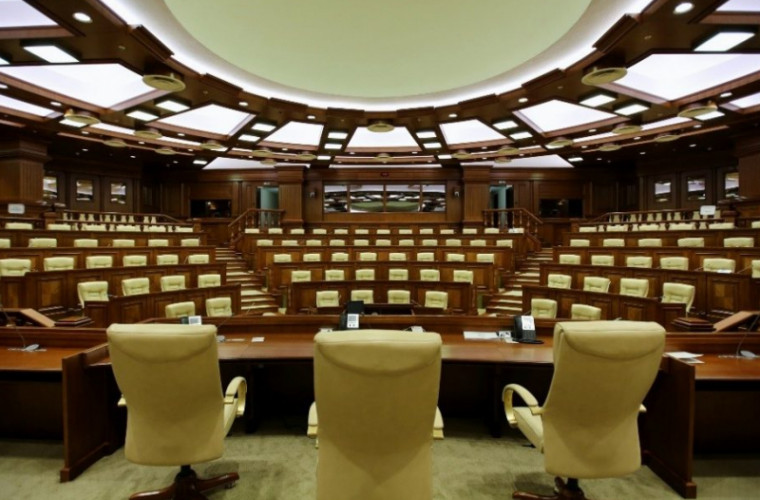 Parlamentul a adoptat noua Lege a bugetului de stat, cu un deficit de 16,2 miliarde de lei