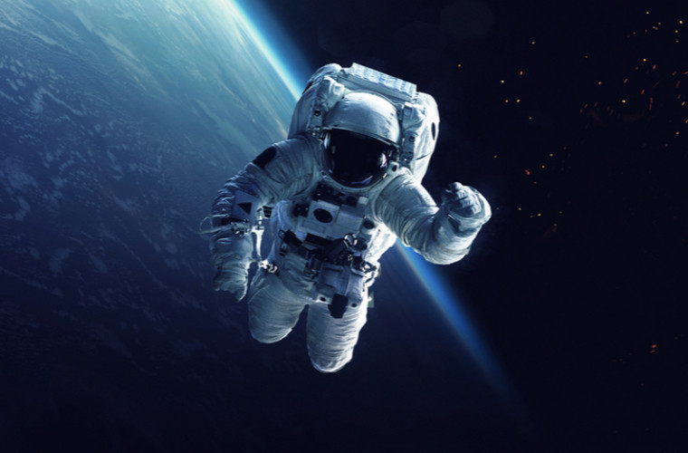Prima ieșire a unui turist în spațiu cosmic este programată pentru anul 2023