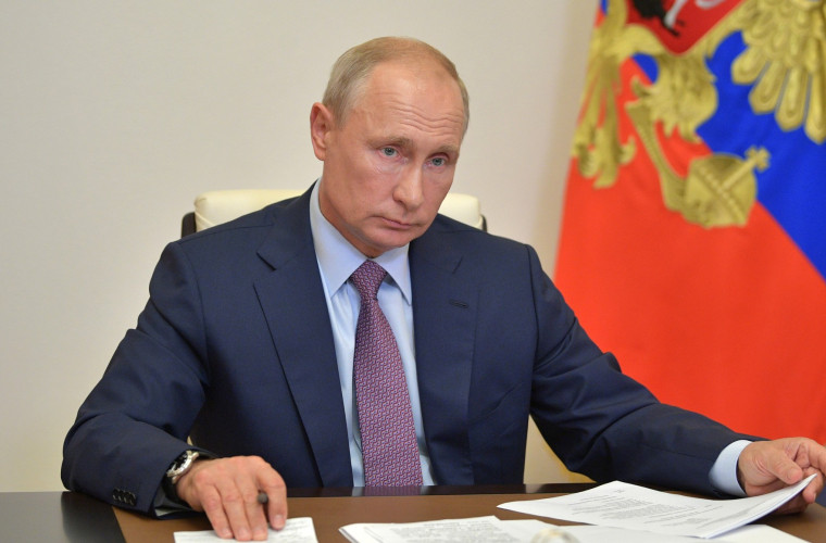 Putin a menționat "o mină cu efect întîrziat" în Constituție