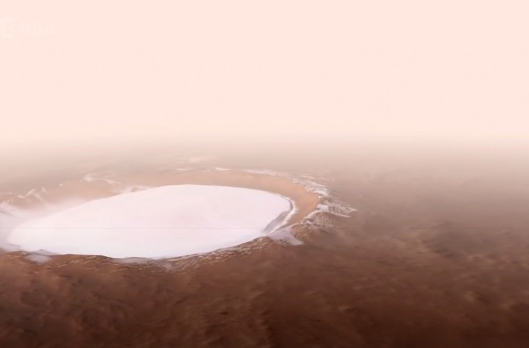 Cum arată o călătorie deasupra unui crater înghețat (VIDEO)