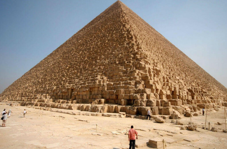 Egiptul încearcă să-l convingă pe Elon Musk că nu extratereștrii au construit piramidele