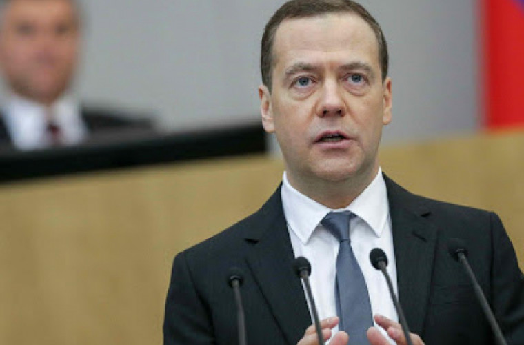 Медведев: Россия должна защититься от углеродного налога ЕС