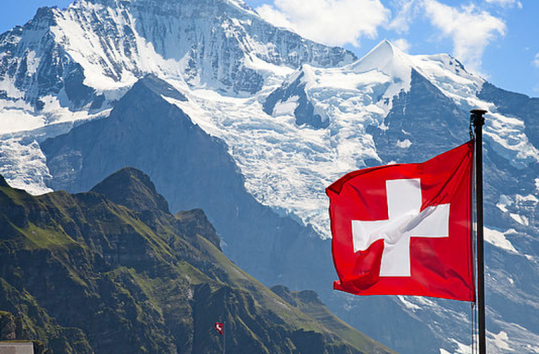 Elveția intenționează să reducă, prin referendum, migrația din țările UE