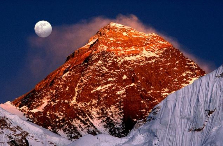spiralformet Forfølgelse Hejse De fapt, Everest nu este cel mai înalt munte din lume